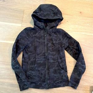 Lululemon scuba zip up hoodie black camo 8